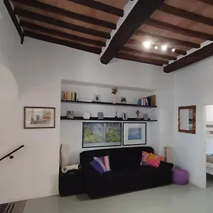  Apartment Historic Center With Private Garage